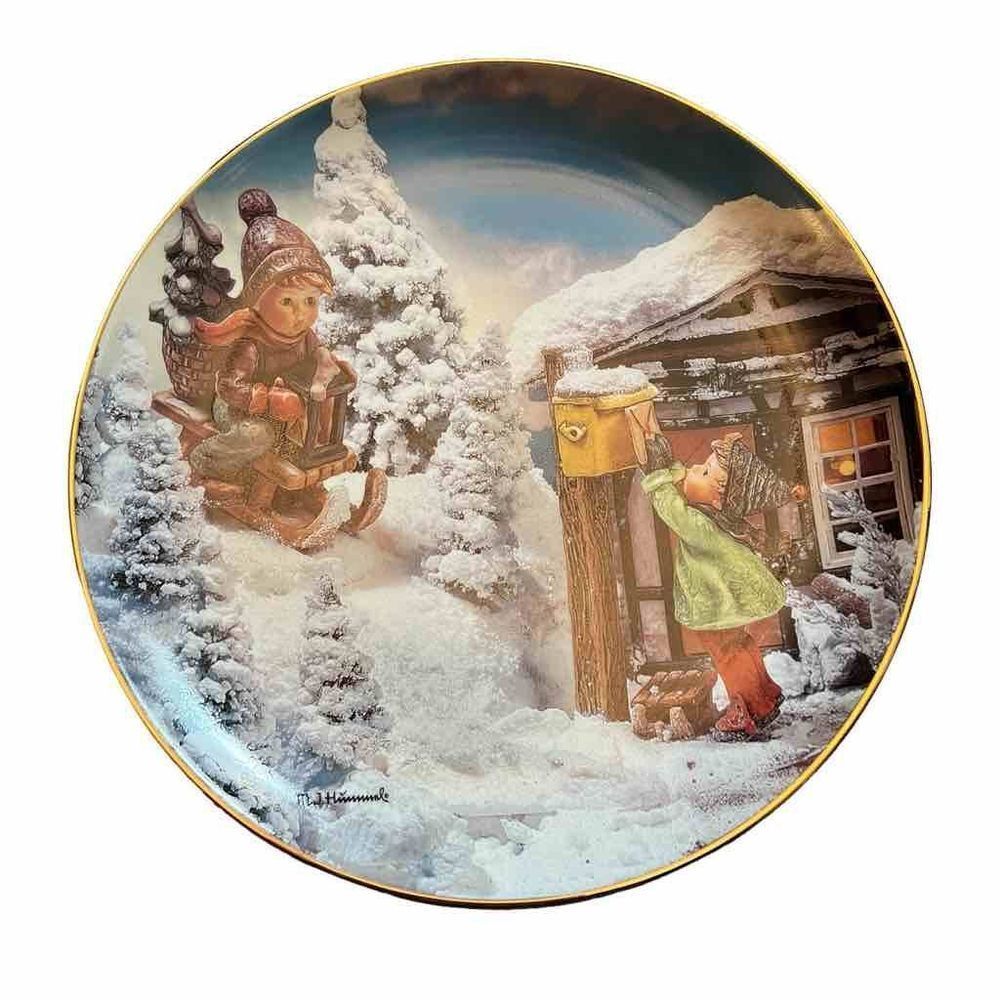 Danbury Mint Hummel‎ December Holiday Cheer Collector Plate new